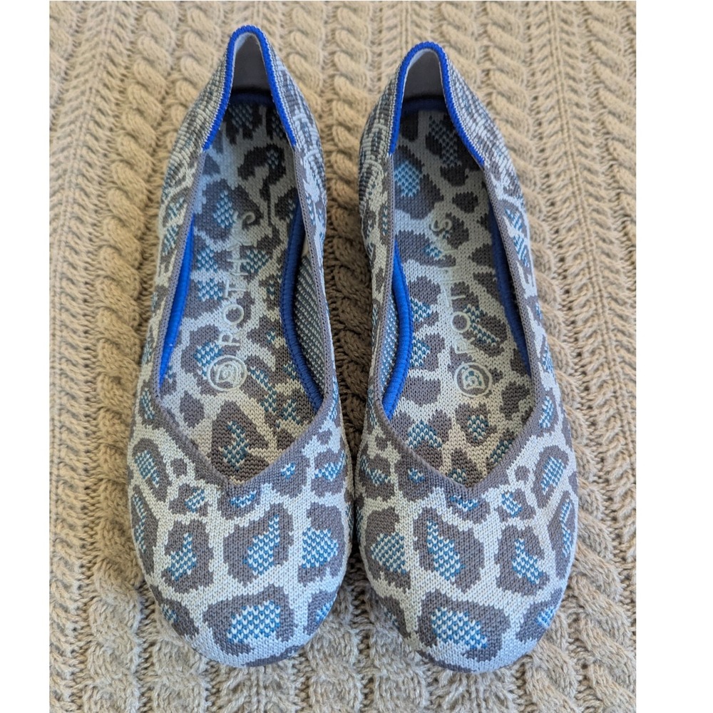 Rothys Round Gray Blue Leopard Print Flats Shoes W6